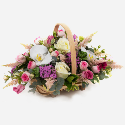 Graceful Beauty
 - A luxurious basket made with a fabulous selection of flowers to create the perfect gift.
