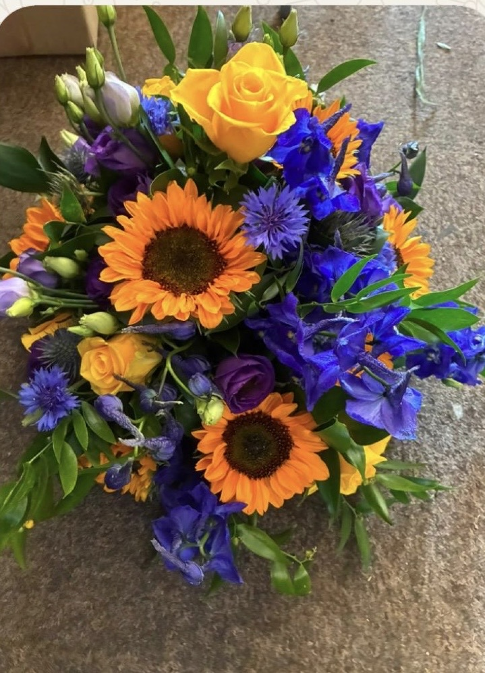 Posy yellow and blue 001 Product Image