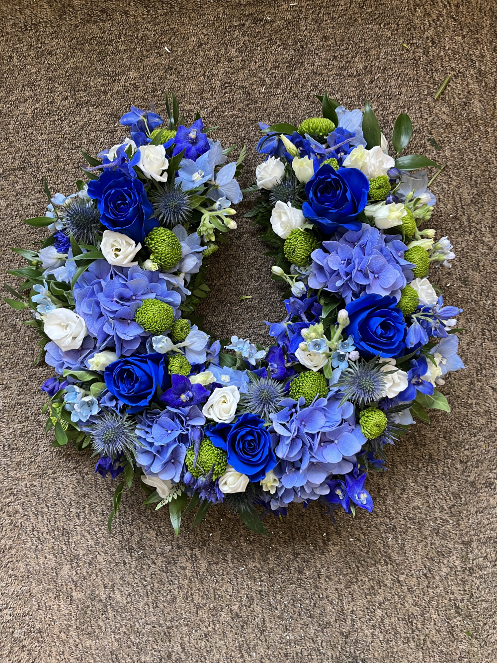Horse shoe in blues Product Image